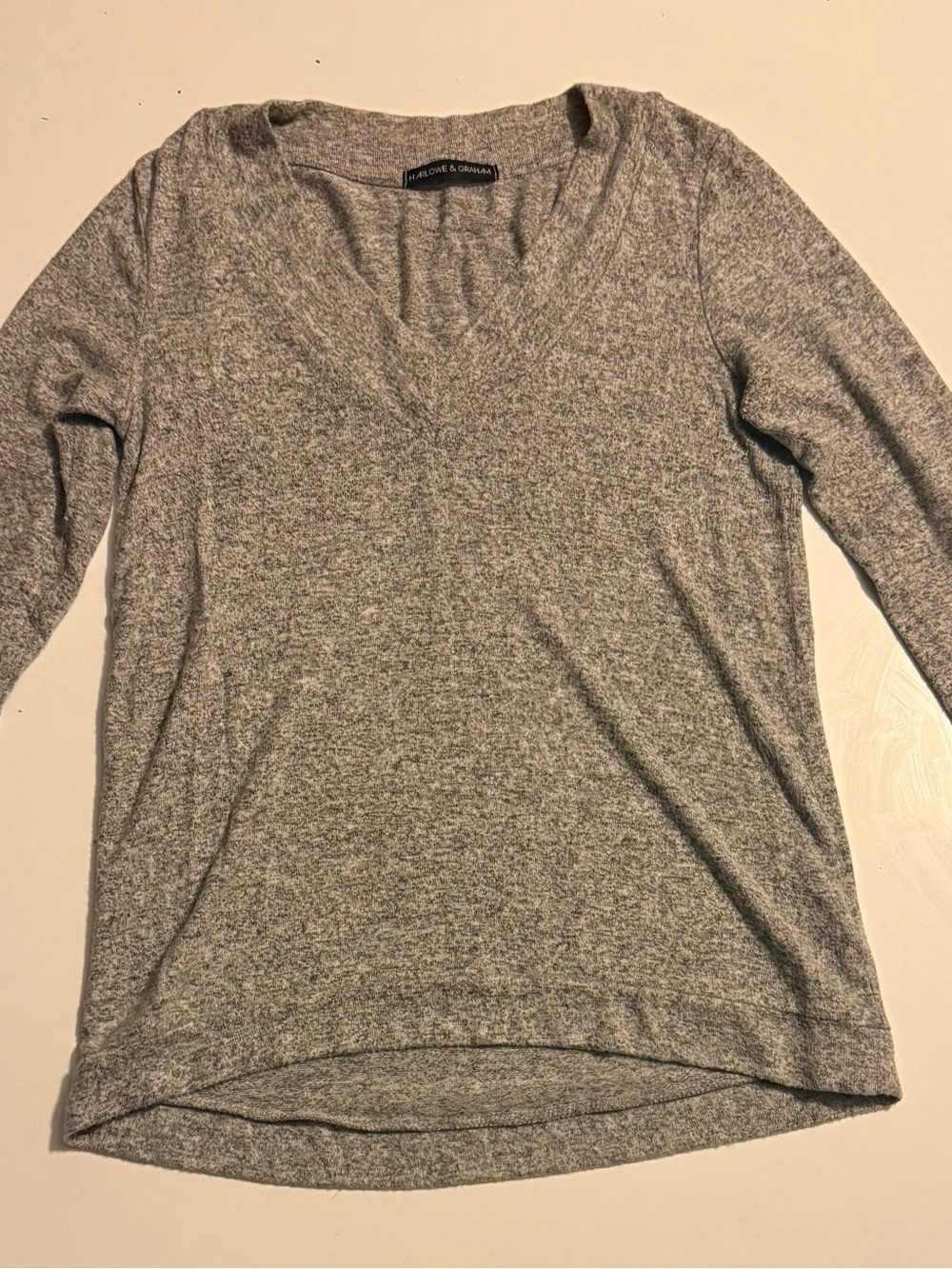 Harlowe & Graham Light Heather Gray V-Neck Long Sleeve Tee XS